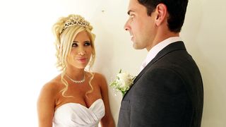 Sexy bride Tasha Reign has her itching pussy properly fucked in a xxx free sex vid Sexy bride Tasha Reign has her itching pussy properly fucked in a xxx free sex vid