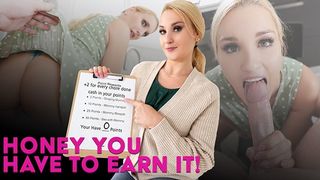 Luscious Mom Julia Robbie's Salacious Reward ~ Delectable, Wet and Plump Pussy for Dutiful Son's Hard Chores - PervMom XXX