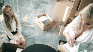 Nerdy Lesbian Intern Eats Out Boss's Sizzling Clit on Office Desk XxX Scandal