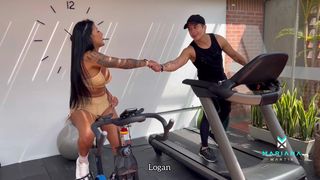 Latin Hotty Invites Neighbor for Steamy Fuck Session – XXX