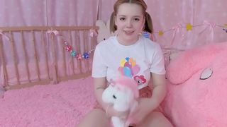 Screaming Virgin as Sex-Loving Daddy Breaks Her In, Tight Pussy!