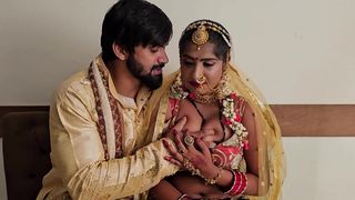 Enchanting Indian Bride Exhibits Her Desirable Desires With Her Adoring Husband! Enchanting Indian Bride Exhibits Her Desirable Desires With Her Adoring Husband!