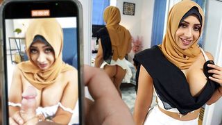Religious Milf In Hijab Gives Younger Guy A Blowjob During Online Live Video!