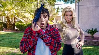 Pounding The Panty Thief - Lil Humpers Pounding The Panty Thief - Lil Humpers