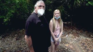 Hot and Bothered! Harlow West is Picked up on the Street in XXX Video