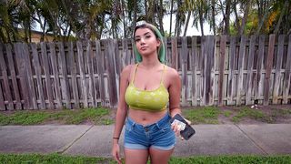 Roxie Sinner's Racy Syrian Struggle for Cash in Bangbros XXX HD Video