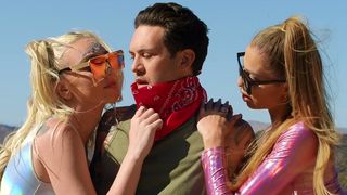 Azul Hermosa and Kendra Sunderland's Torrid Love Affair in 'Desert Heat' HD!